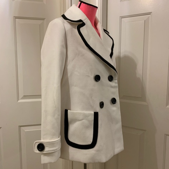 New Forever21 white coat w/black trim detailing - Picture 2 of 5